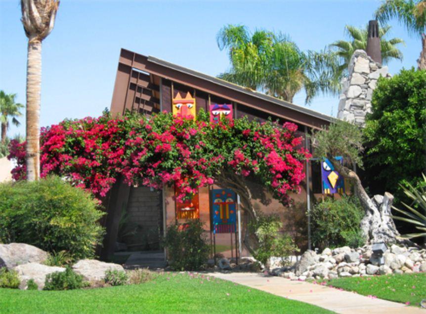 Triangle Inn - Clothing Optional Resort For Men Palm Springs Exterior photo