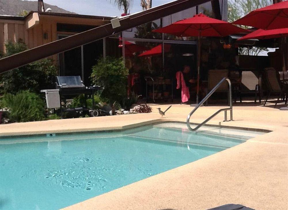 Triangle Inn - Clothing Optional Resort For Men Palm Springs Exterior photo